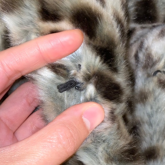 ZARA snow leopard print faux fur coat - Picture 4 of 7